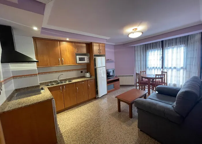 Apartahotel De Aínsa